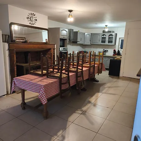 La maison est dans le pré Tatil Evi Fontenelle-en-Brie